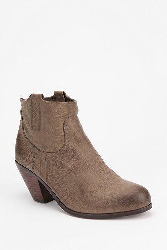 Sam Edelman Lisle Ankle Boot - Taupe - 8.5